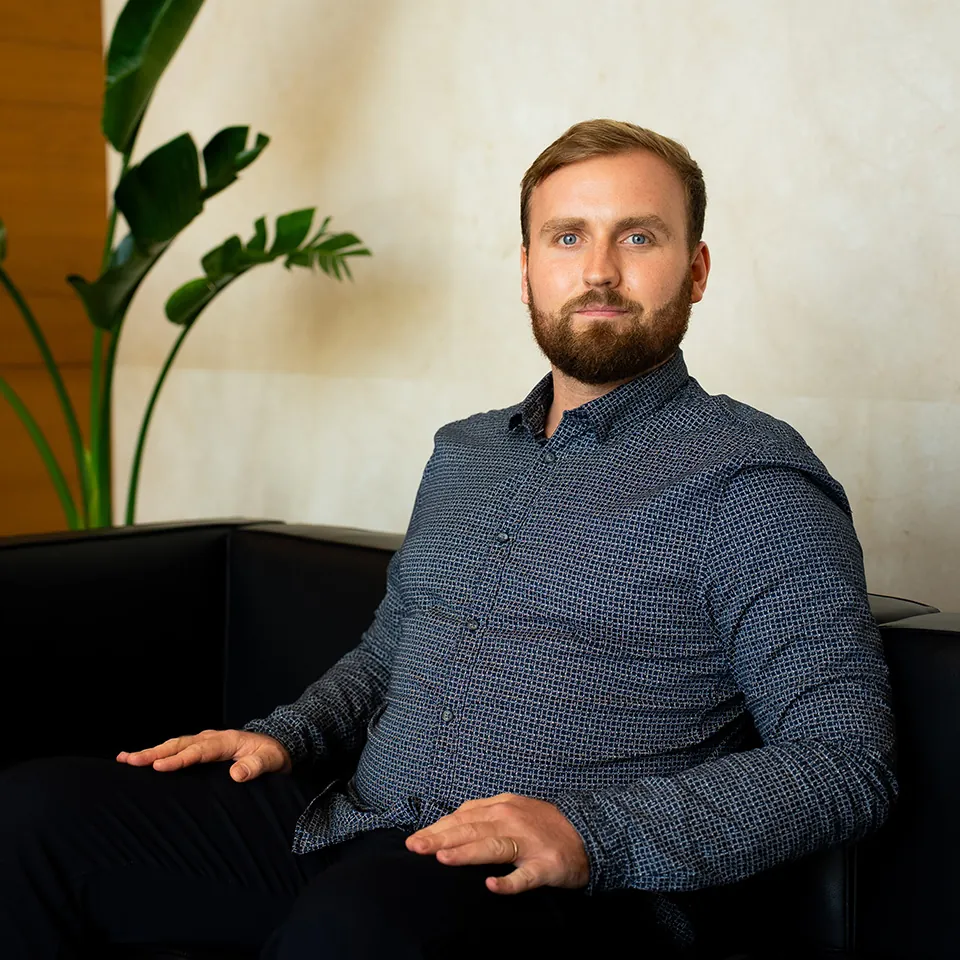 Laurence Howell - Broadwing Senior Recruitment Consultant